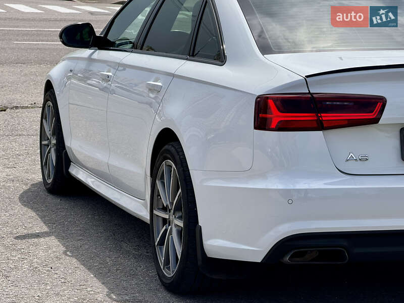 Седан Audi A6 2017 в Киеве