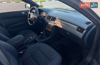 Седан Audi A6 1999 в 