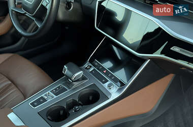 Седан Audi A6 2020 в 