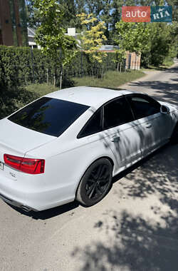Седан Audi A6 2013 в Черновцах