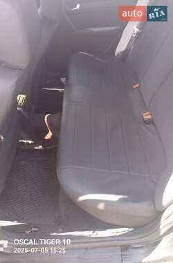 Седан Audi A6 1995 в 