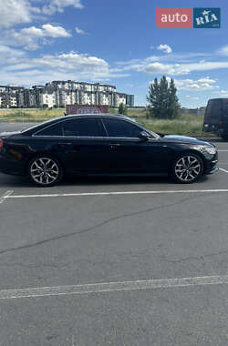 Седан Audi A6 2016 в 