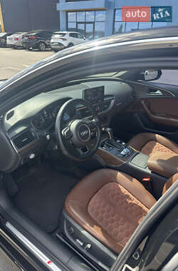 Седан Audi A6 2016 в 