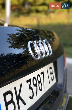 Седан Audi A6 2009 в 