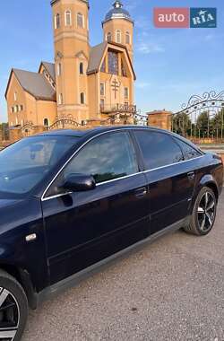 Седан Audi A6 2002 в 