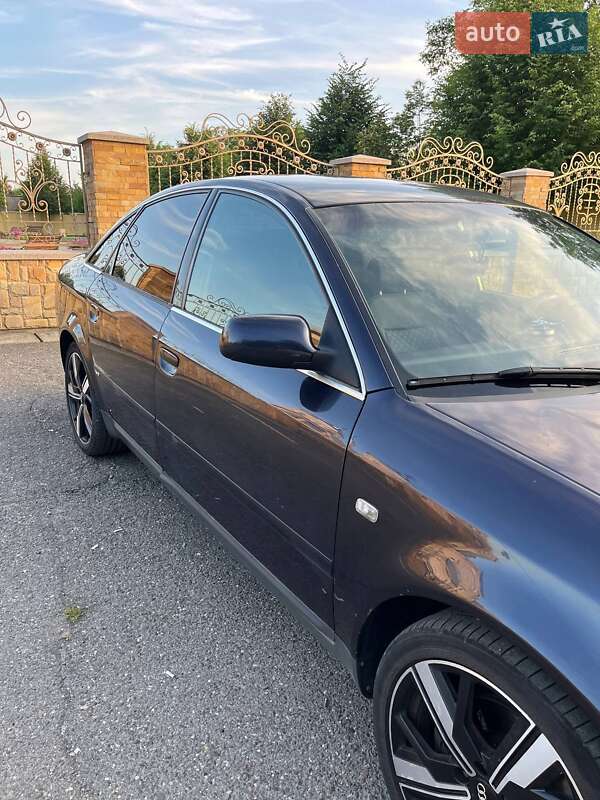 Седан Audi A6 2002 в Виноградове