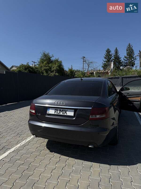 Седан Audi A6 2004 в Чернівцях