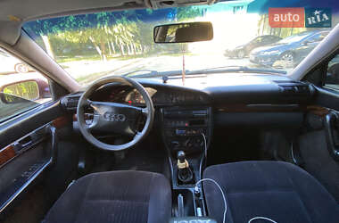 Седан Audi A6 1995 в 