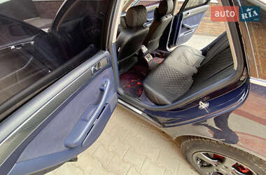 Седан Audi A6 1998 в 