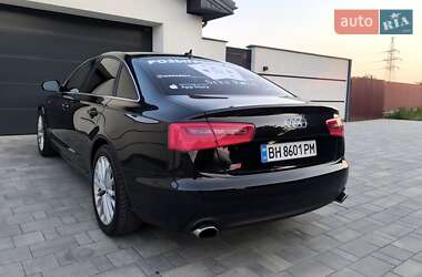 Седан Audi A6 2012 в 