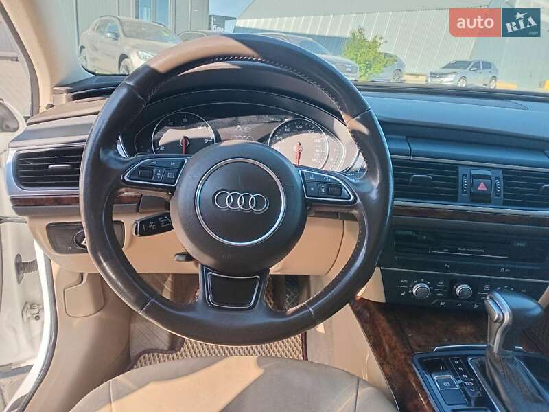 Седан Audi A6 2014 в Львове