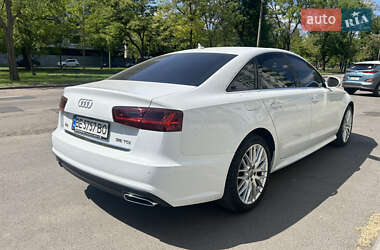 Седан Audi A6 2018 в 