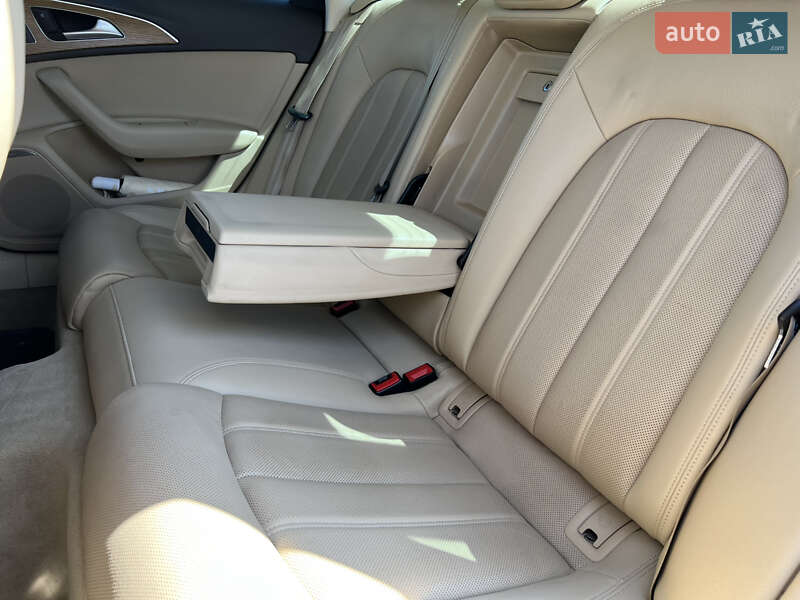 Седан Audi A6 2012 в Львове