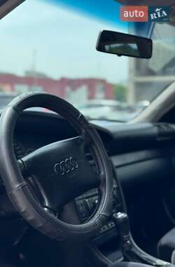 Седан Audi A6 1996 в 