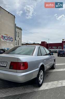Седан Audi A6 1996 в 