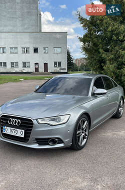Седан Audi A6 2013 в 