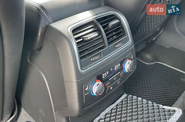 Седан Audi A6 2013 в 