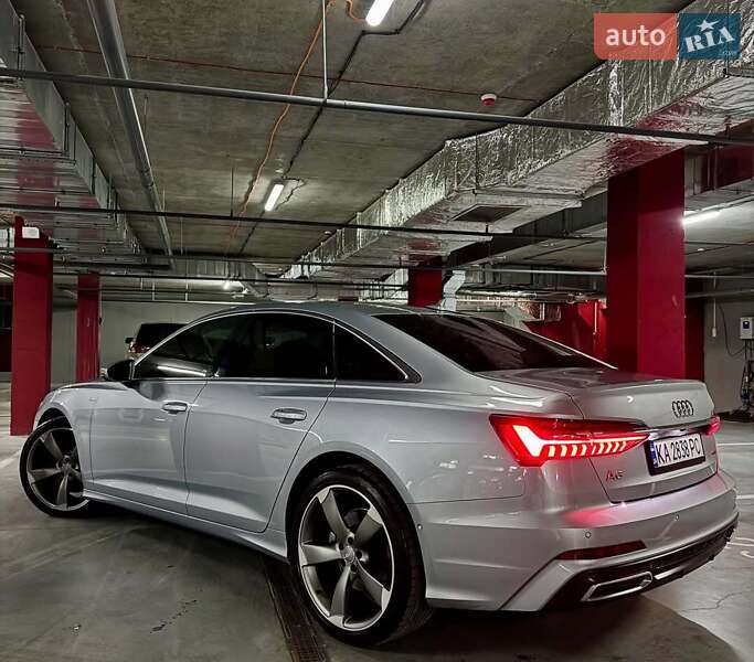 Седан Audi A6 2018 в Киеве