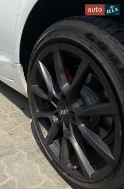 Седан Audi A6 2012 в 