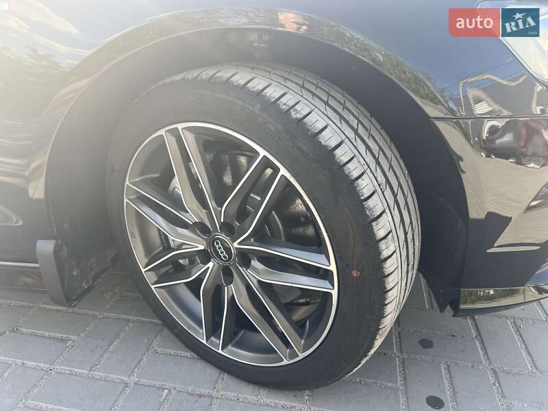 Седан Audi A6 2017 в Кропивницком