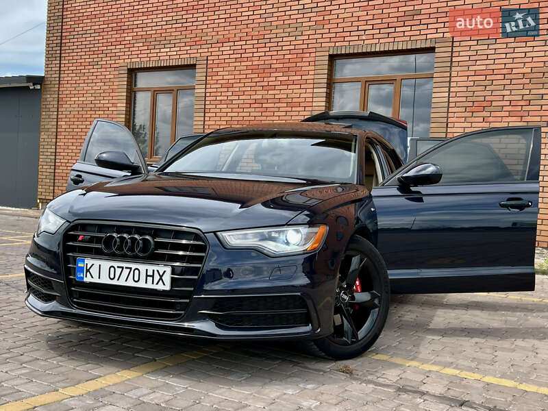 Седан Audi A6 2014 в Киеве