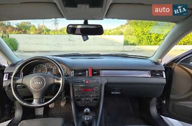 Седан Audi A6 2003 в 