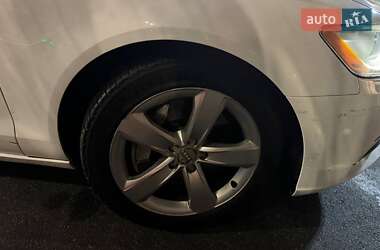 Седан Audi A6 2012 в 