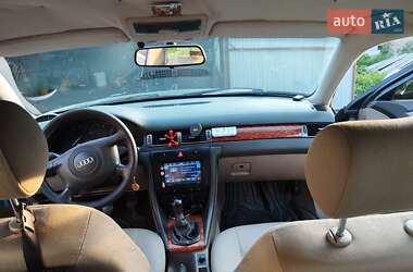 Седан Audi A6 2000 в 