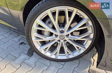 Седан Audi A6 2020 в 