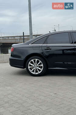 Седан Audi A6 2016 в 