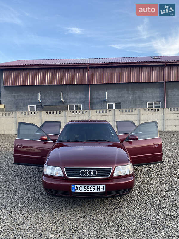 Седан Audi A6 1996 в Луцьку