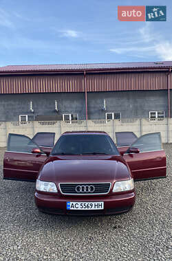 Седан Audi A6 1996 в 