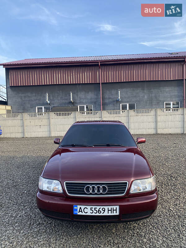 Седан Audi A6 1996 в Луцьку