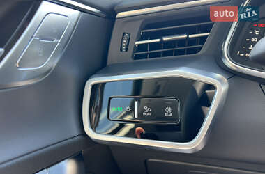 Седан Audi A6 2025 в 
