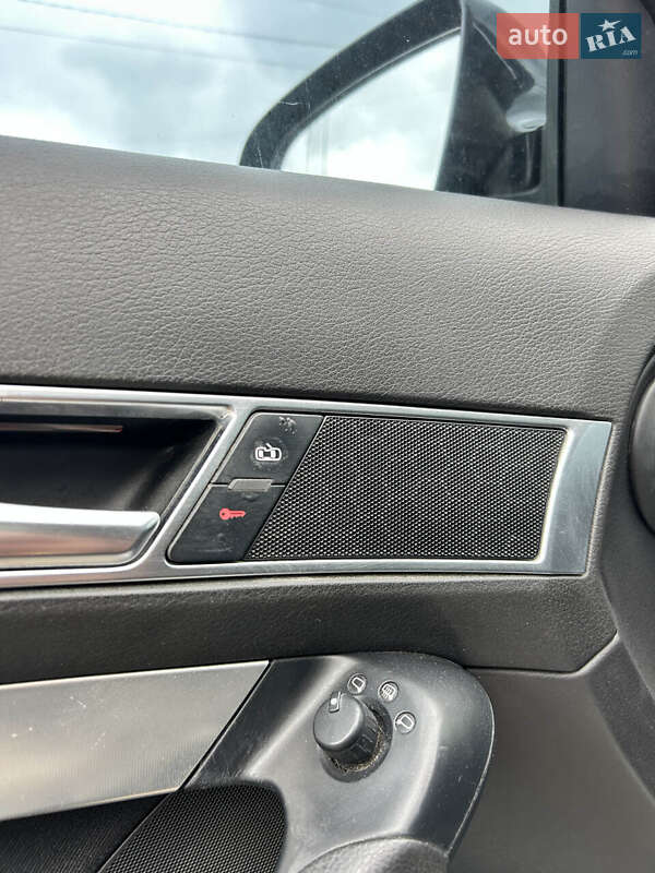 Седан Audi A6 2005 в Сумах