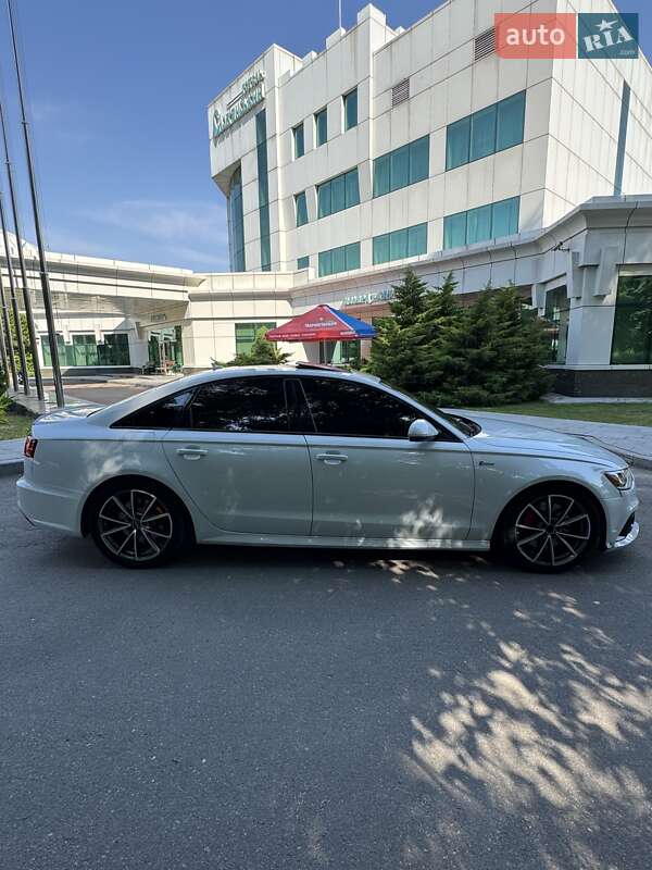 Седан Audi A6 2015 в Шостке