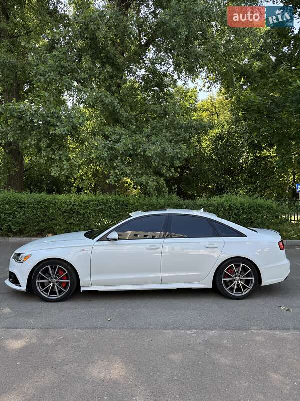 Седан Audi A6 2015 в Шостке