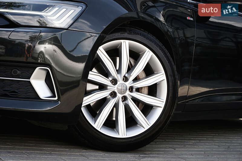 Седан Audi A6 2018 в Ужгороде