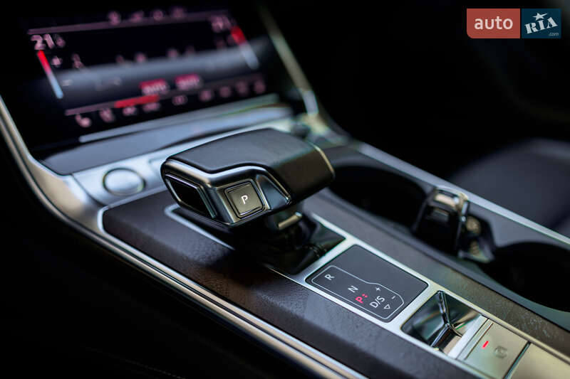 Седан Audi A6 2020 в Харькове