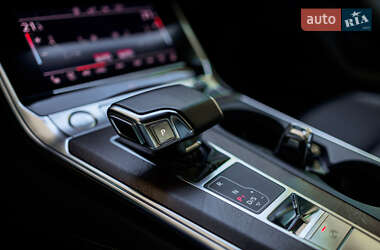 Седан Audi A6 2020 в 