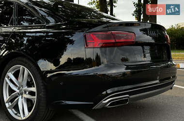 Седан Audi A6 2014 в 