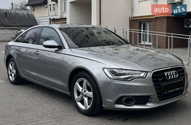 Седан Audi A6 2013 в 