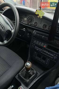 Седан Audi A6 1996 в 