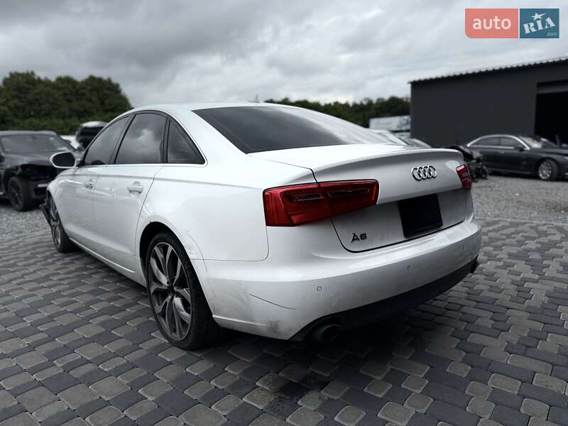 Седан Audi A6 2014 в Львове