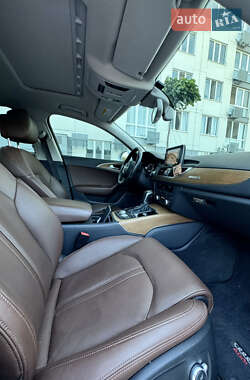Седан Audi A6 2015 в 