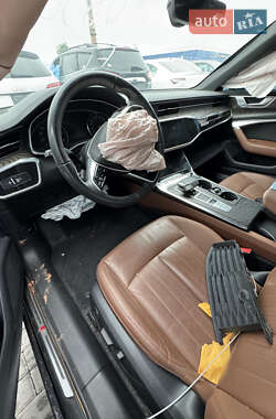 Седан Audi A6 2019 в 