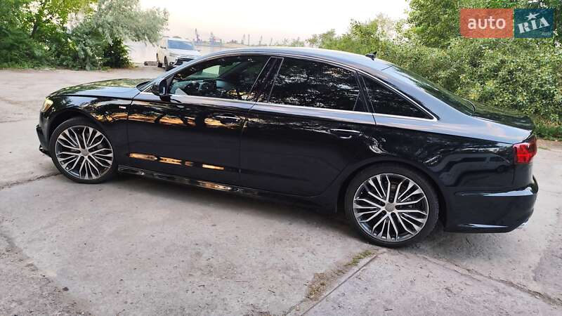 Седан Audi A6 2017 в Днепре
