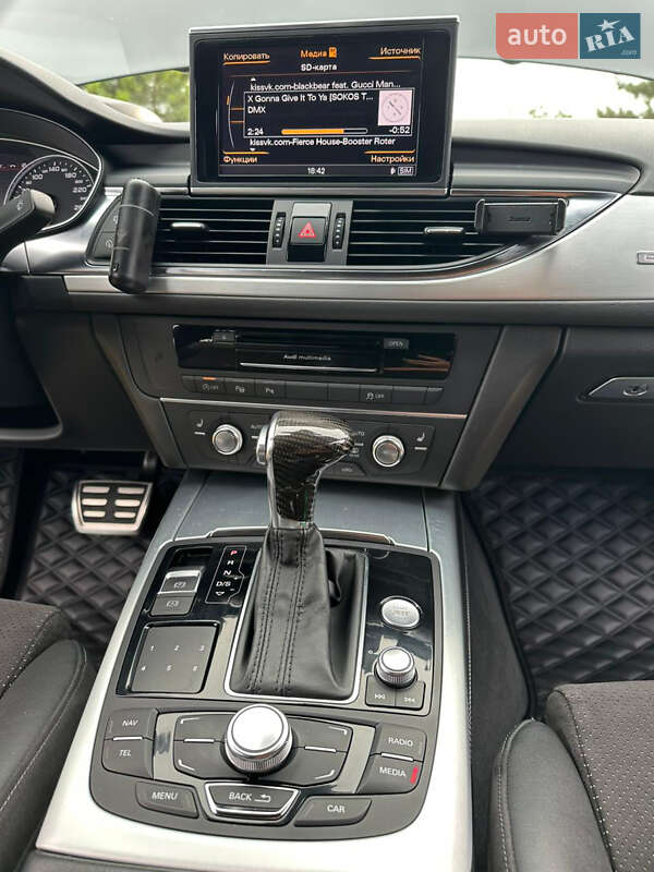 Седан Audi A6 2012 в Измаиле