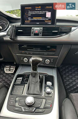 Седан Audi A6 2012 в 