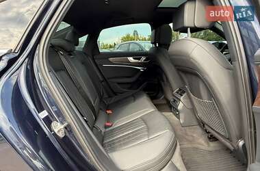Седан Audi A6 2019 в 
